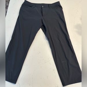 Lululemon ABC Pant 38 waist